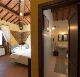 Villa Chiara - 3 Bedroom Villa with Pool near Panicale, Sleeps 6-8